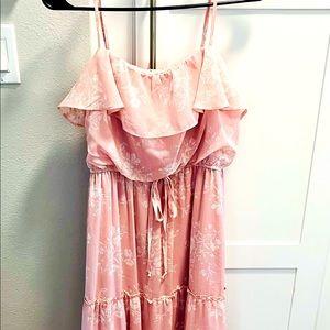 💜 NWOT ! GORGEOUS Pink Maxi ! 💜